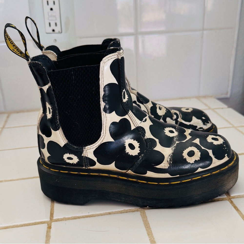 Dr. Martens Handpainted Floral 2976 Platform Chelsea Boots UK 5 EU 37 US 6 L